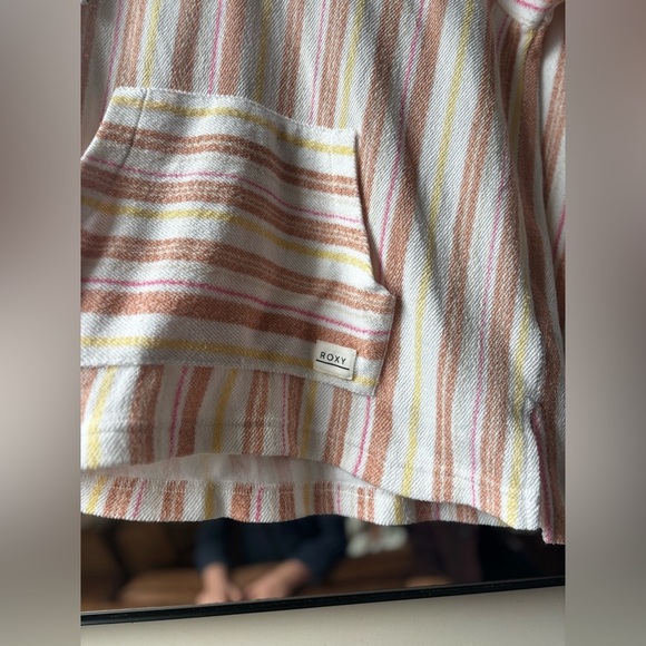 ROXY | women’s waves and rays striped poncho | size large - Picture 5 of 5